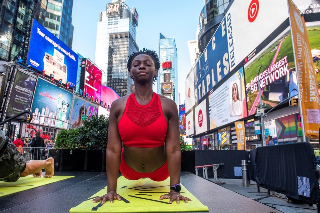 Le yoga ferait baisser la pression artérielle