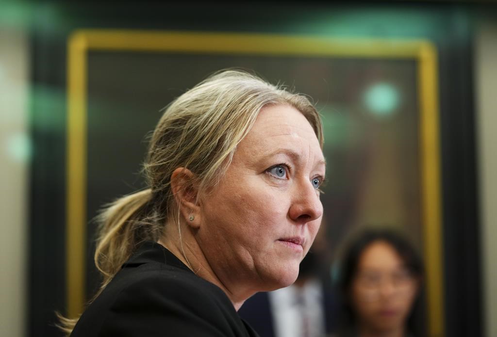 Les ministères fédéraux tâcheront d'améliorer l'accès à l'information