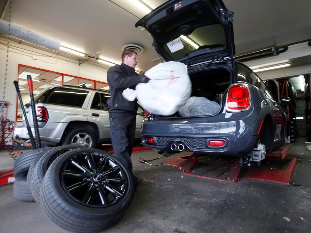 Québec: obligation de pneus d'hiver sur les automobiles en vigueur jusqu'au 15 mars