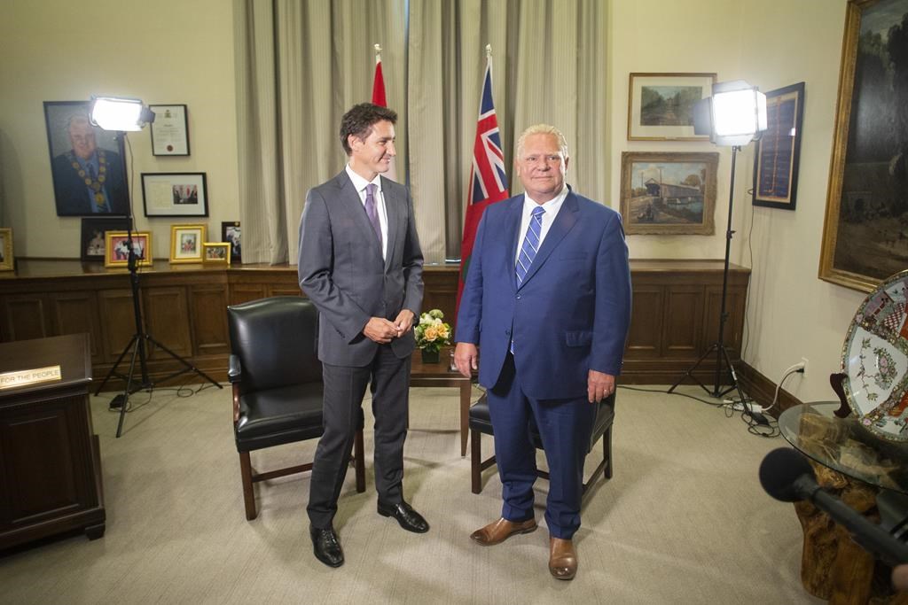 Trudeau et Ford soulignent l'ouverture d'une première usine de véhicules électriques