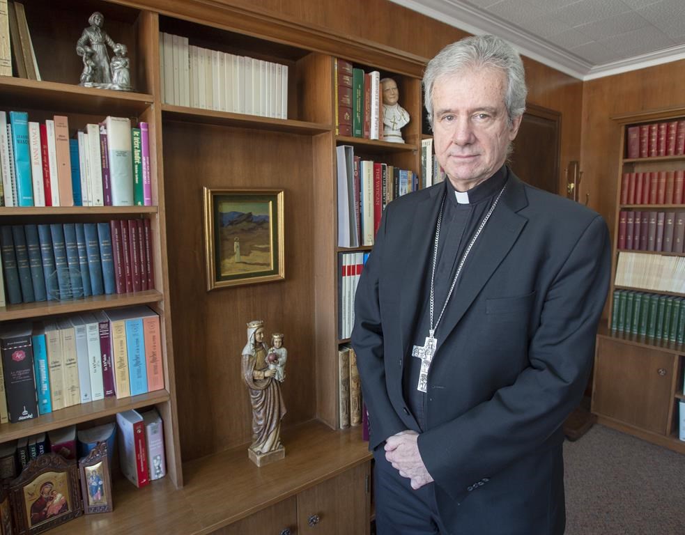 Archevêché de Montréal: critiques de l'Ombudsman sur la confidentialité et les délais
