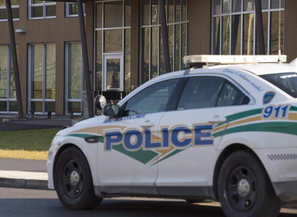 Deux personnes perdent la vie dans une collision à La Pêche, en Outaouais