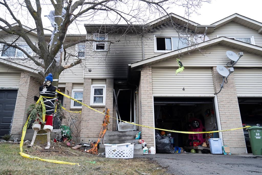Pas d'avertisseur fonctionnel dans la maison où ont péri quatre personnes à Hamilton