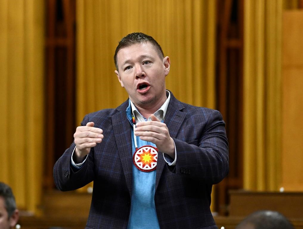 Un député fédéral mi'kmaq soutient qu'un redécoupage proposé l'exclurait de son comté