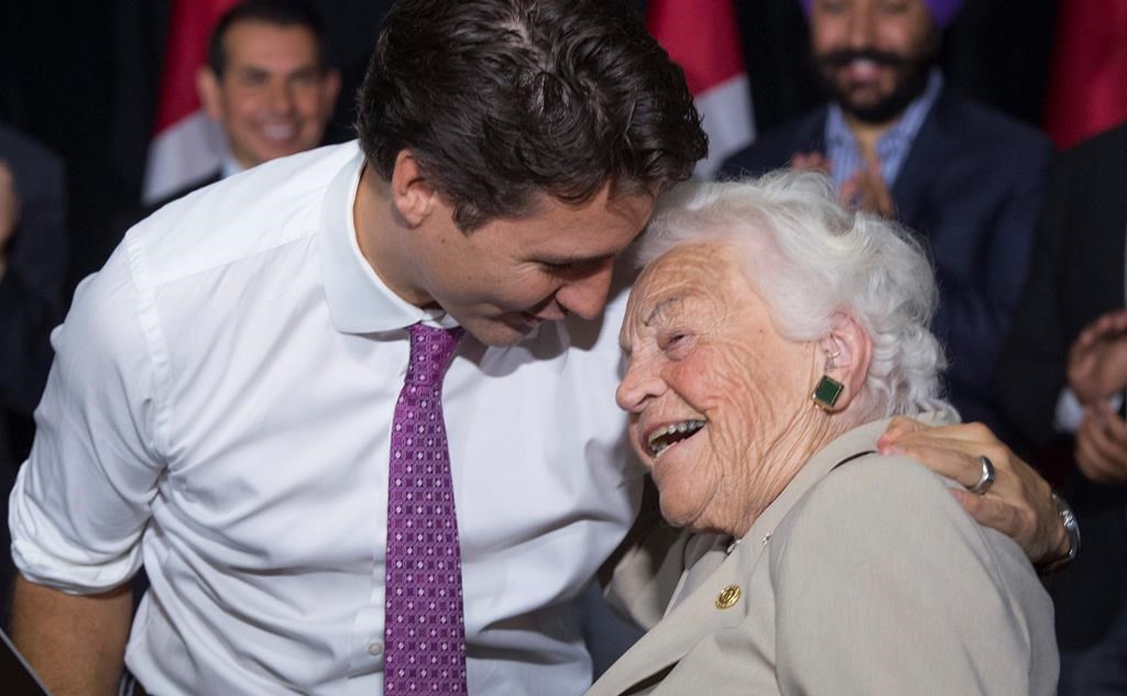 L'ancienne mairesse de Mississauga, Hazel McCallion, est décédée dimanche