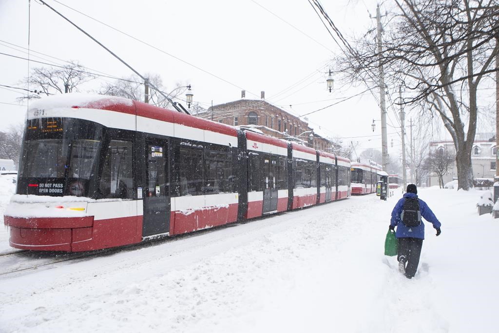 Un suspect a été arrêté après une agression armée dans un tramway de Toronto