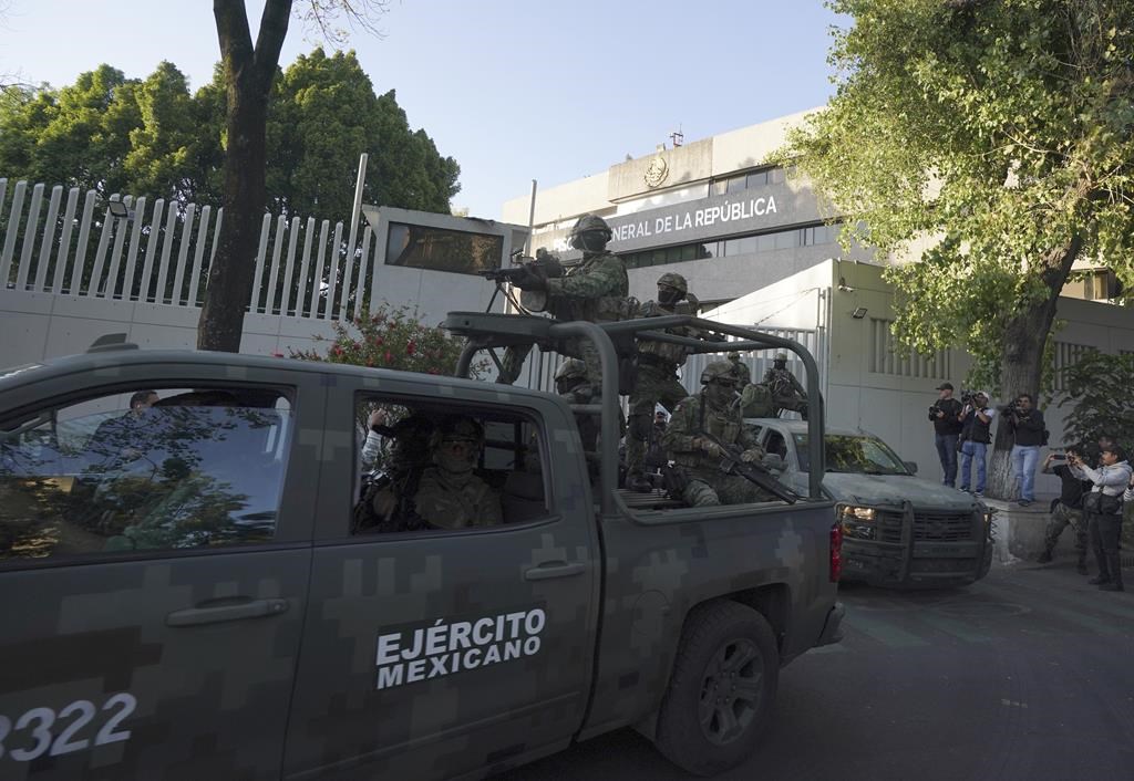 Le maire de Mazatlán rassure les Canadiens et les autres visiteurs après la violence