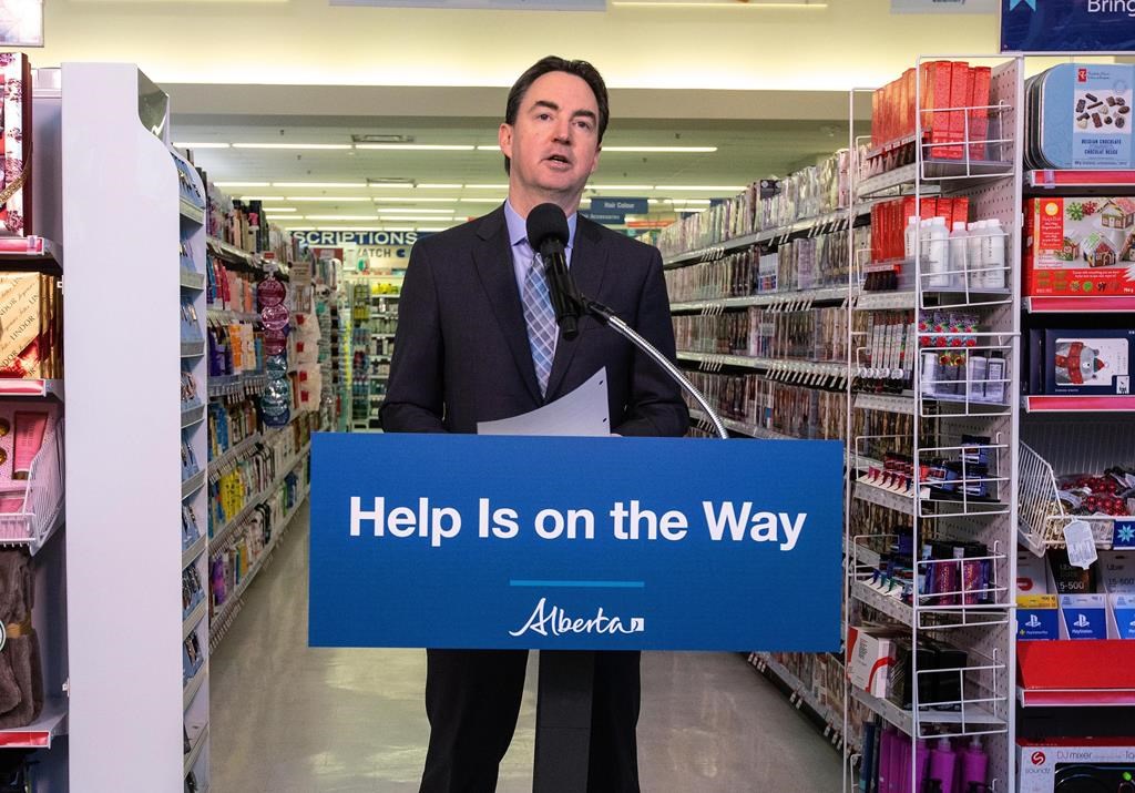 Alberta: milliers de chirurgies de la hanche et du genou confiées au privé