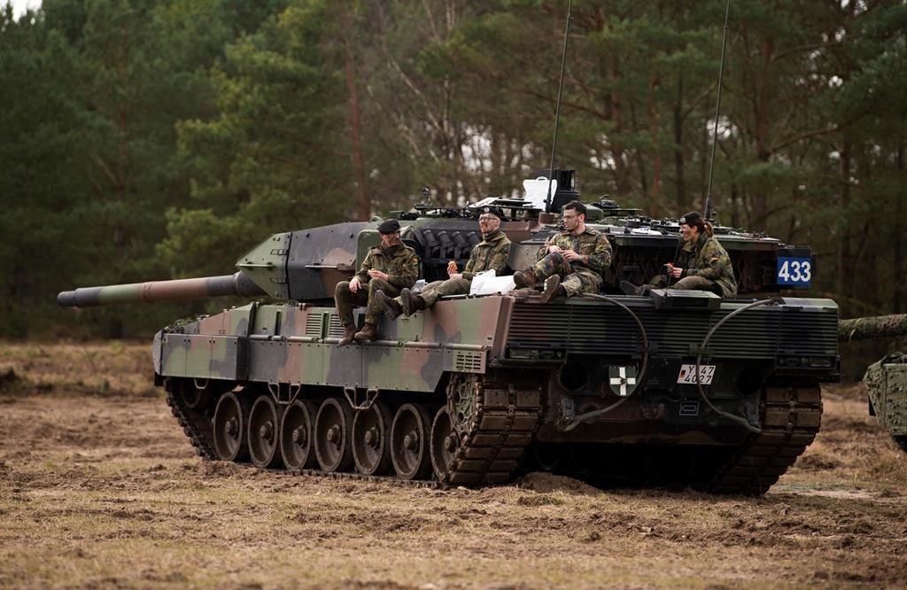 Le Canada n'annonce pas encore de fourniture de chars Leopard 2 à l'Ukraine