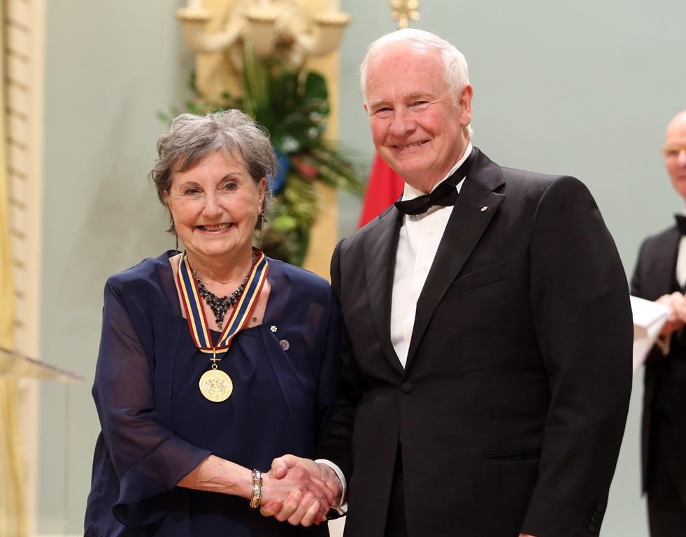 Les funérailles de l'actrice et sénatrice Viola Léger célébrées à Moncton