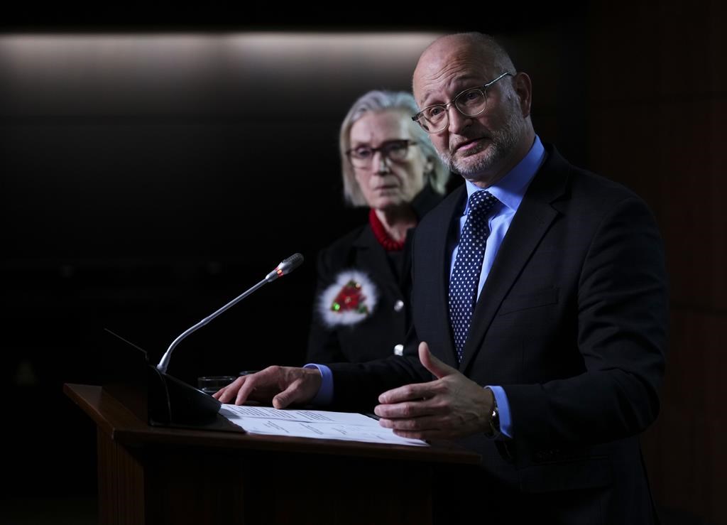 Une loi pour reporter l'élargissement de l'aide médicale à mourir
