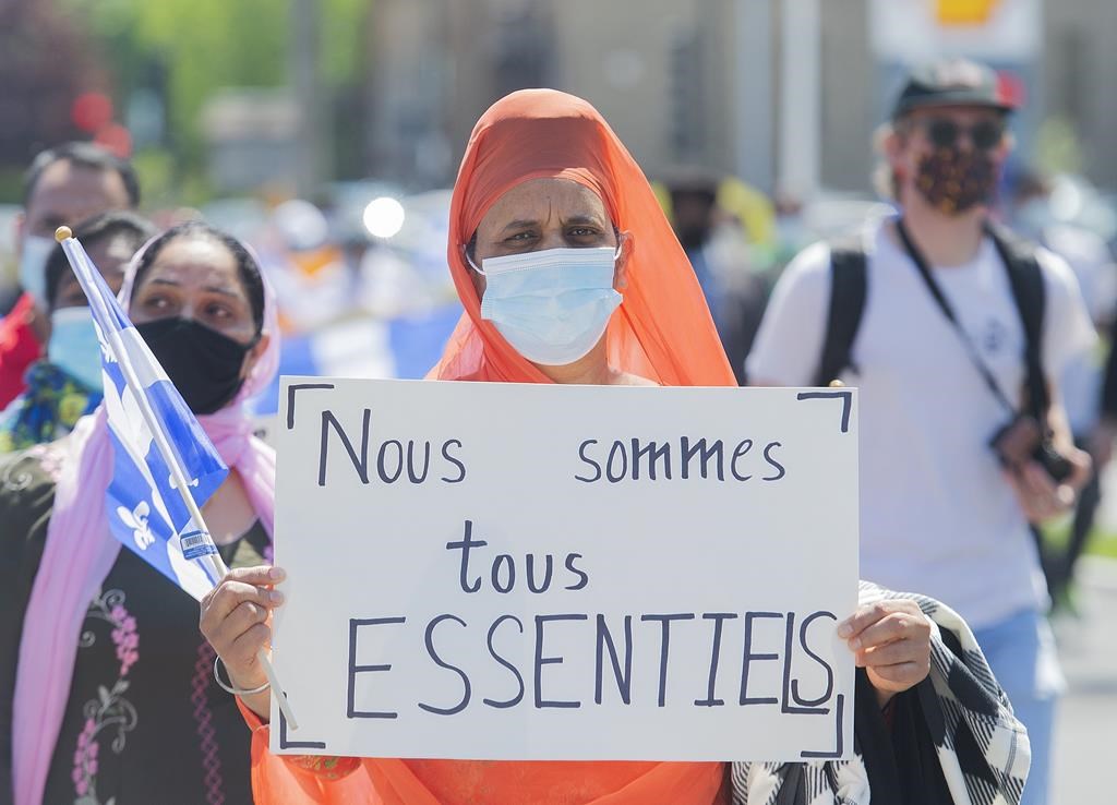 Ottawa pressé d'adopter un programme pour régulariser le statut des sans-papiers