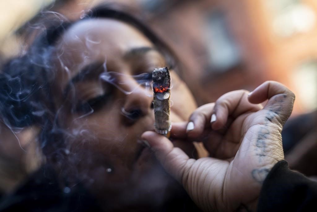 Québec: la police examine des cas d'enfants intoxiqués accidentellement au cannabis