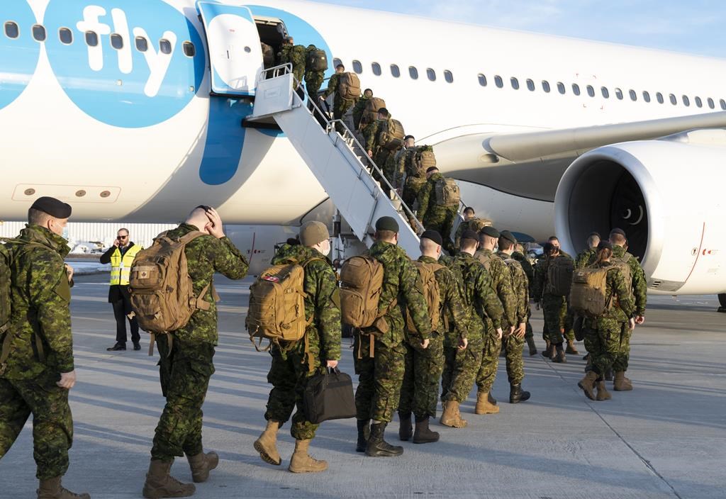 L'armée canadienne critiquée à propos de changements à la rémunération des soldats