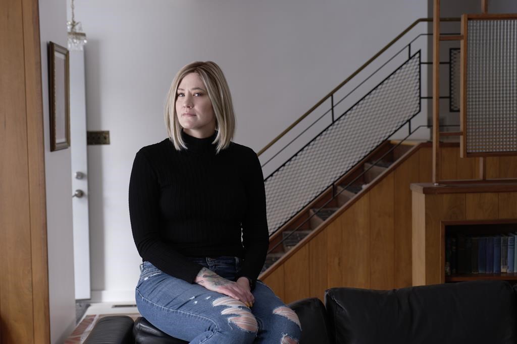 Ayant reçu deux organes, une femme crée un logo pour la Journée du chandail vert