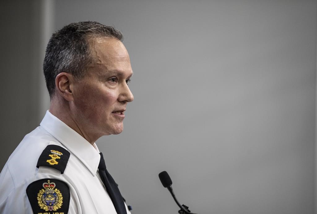 L'ado qui a tué deux policiers en Alberta avait été évalué à l'hôpital en novembre