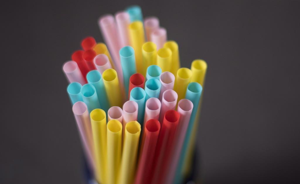 L’interdiction des plastiques à usage unique entre en vigueur à Montréal