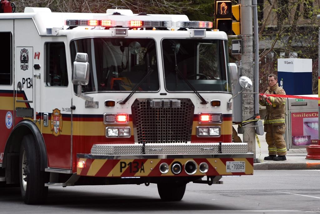 Une personne perd la vie dans un incendie survenu près d'Ottawa