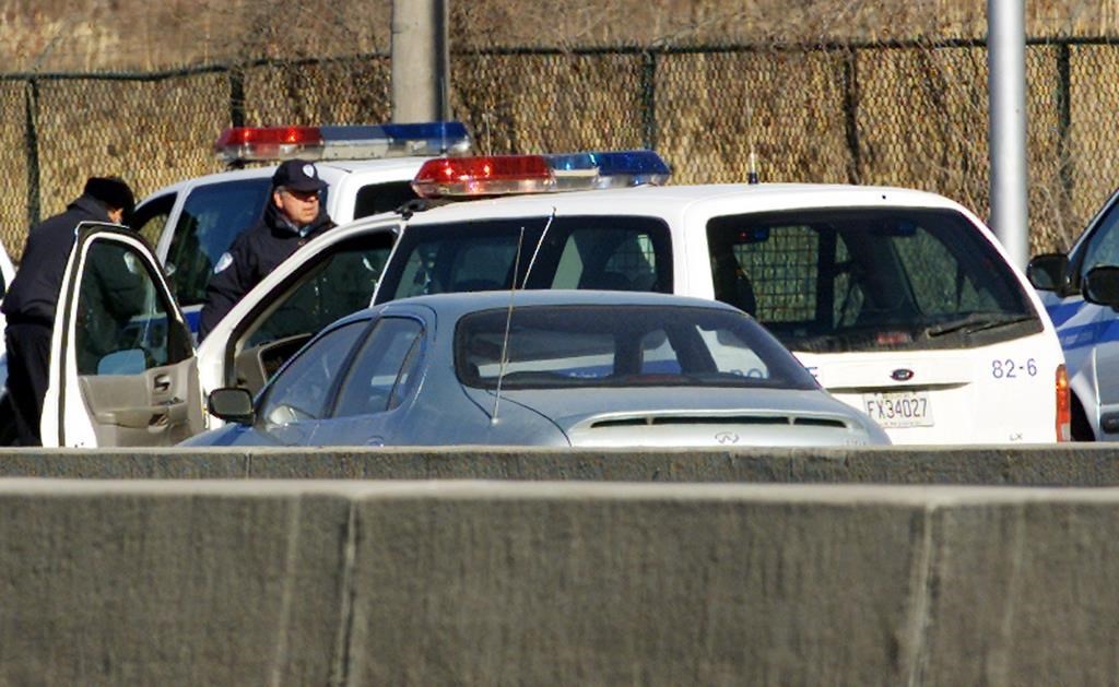 Montréal: immeuble ciblé par des tirs, vendredi; aucun blessé n'a été signalé