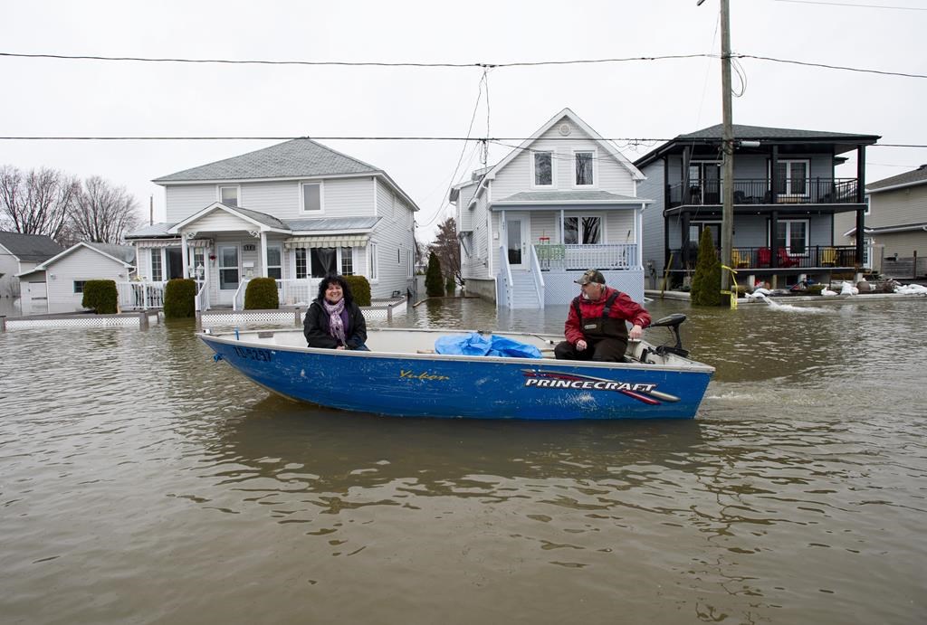 Québec: quelques inondations relevées mardi matin, Gatineau de prépare à pire