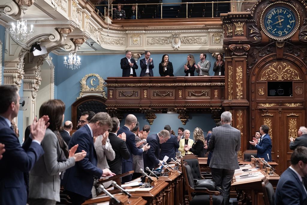 L'Assemblée nationale souligne le parcours remarquable de la reporter Jocelyne Richer
