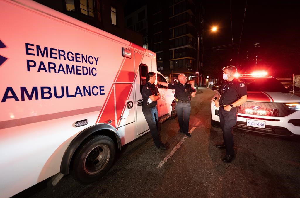 Un ambulancier s'ouvre sur sept ans de crise des surdoses en Colombie-Britannique