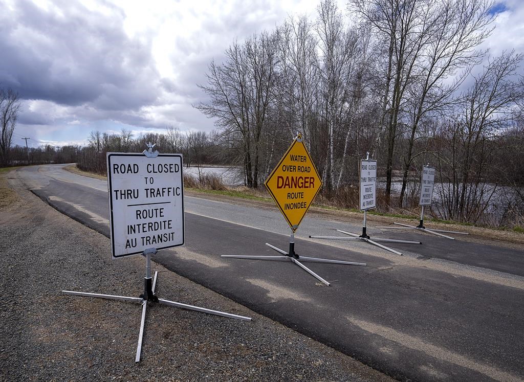 La hausse du niveau de l'eau au Nouveau-Brunswick affecte les routes