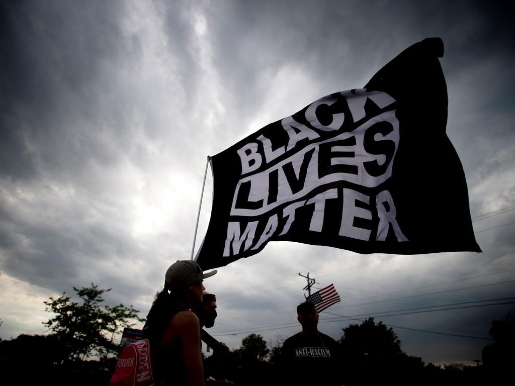 Une manifestation a lieu à Montréal samedi pour dénoncer le profilage racial