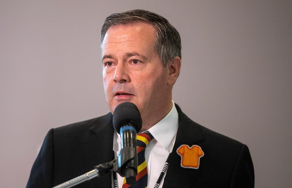 Kenney ne peut empêcher une poursuite en diffamation intentée par des écologistes