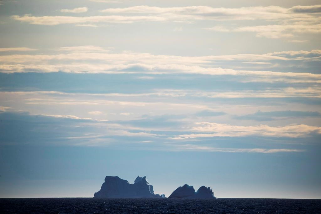 Le Nunavut lève l'état d'urgence décrété à Kinngait à cause d'un problème d'eau