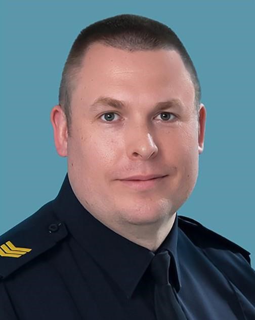 Funérailles du sergent Mueller, le 10e policier assassiné au Canada en moins d'un an