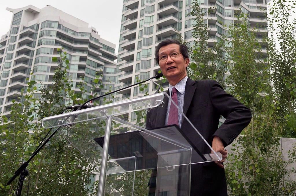 Michael Chan poursuit le SCRS et les journalistes sur les allégations d'ingérence