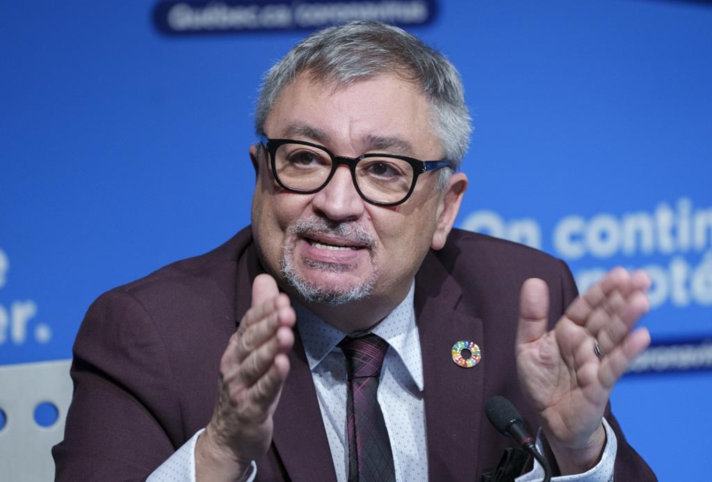 Retour du Dr Arruda, nommé de nouveau sous-ministre adjoint au ministère de la Santé