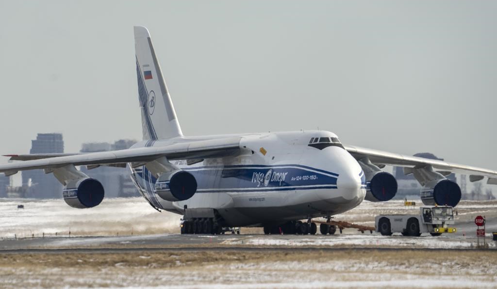 Moscou convoque le diplomate canadien pour dénoncer le «vol» de l'avion-cargo russe