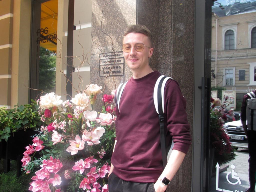 Les Ukrainiens des communautés LGBTQ+ vivent dans la crainte d'une victoire russe
