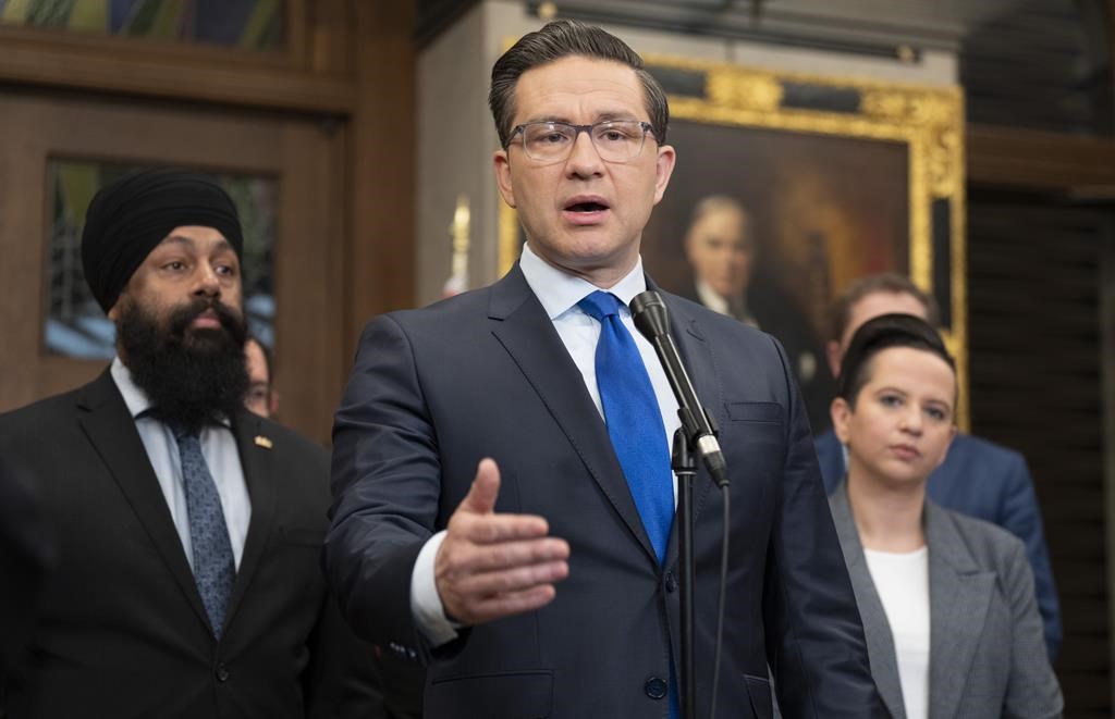 Poilievre menace de faire de l'obstruction pour l'adoption du budget
