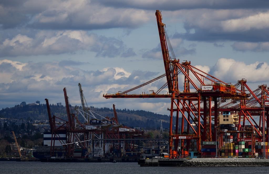 Le syndicat portuaire en C.-B. lance un préavis de grève pour 7400 travailleurs