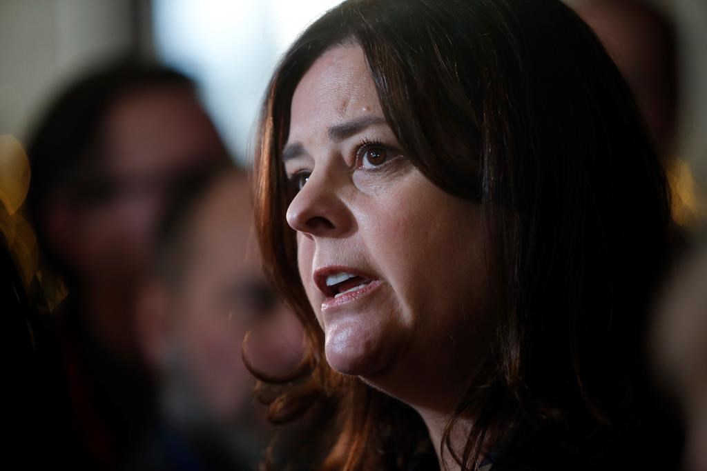 Manitoba: conférence de presse sur l'accident d'autocar qui a fait 15 morts, jeudi