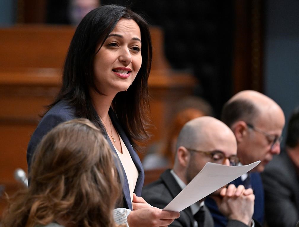 Avortement: Élargir l’accès, pas légiférer, dit Québec solidaire