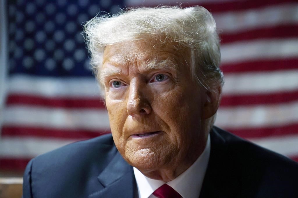 L'ancien président Trump visé par 37 accusations en lien avec des documents secrets