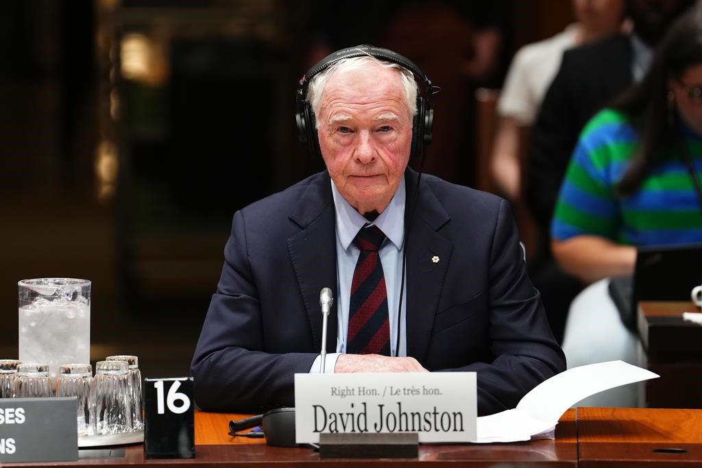 Ingérence: répéter des allégations ne les rend pas vraies, riposte David Johnston
