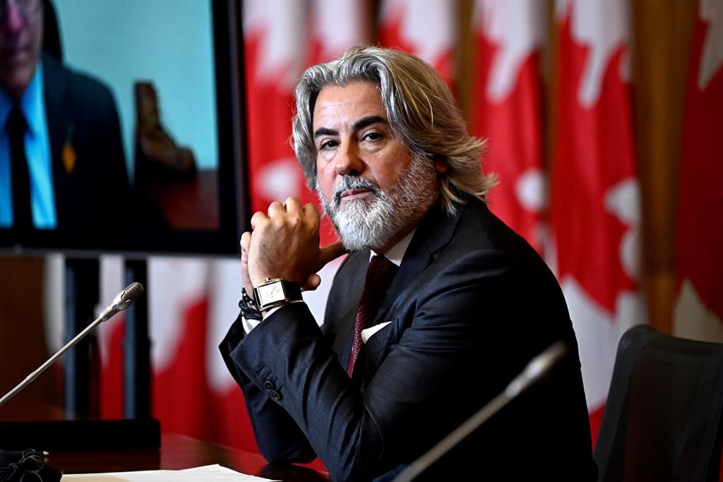 Rodriguez laisse la porte ouverte à la réglementation du nouveau Threads de Meta