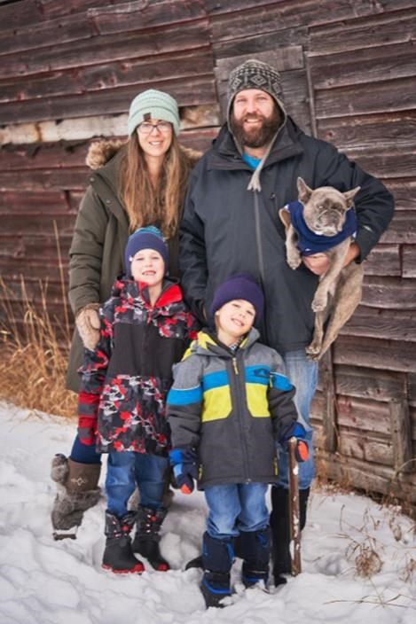 La famille du pilote albertain mort en combattant un feu de forêt lui rend hommage