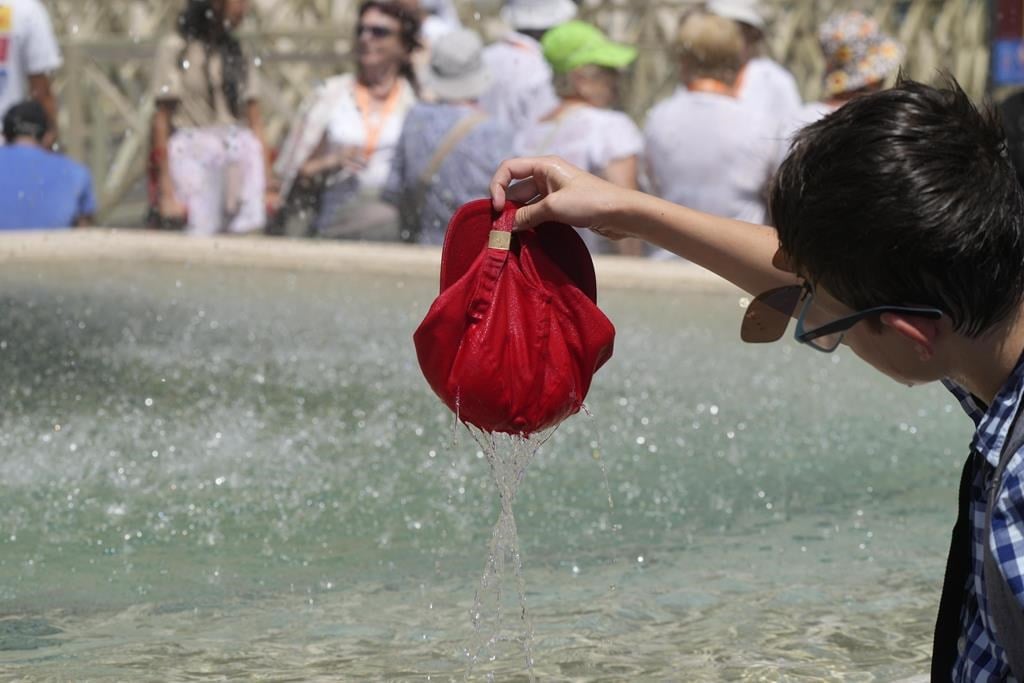Canicule en Europe, chaleur extrême et inondations en Asie