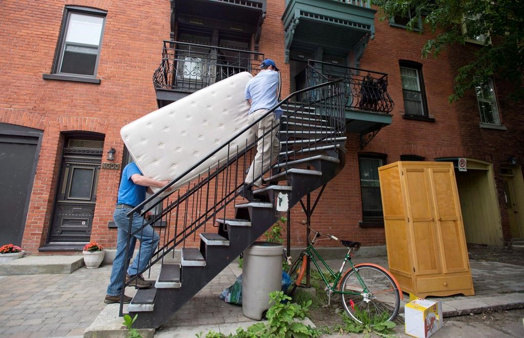 Étude: des étudiants s'entassent dans de petits logements de Montréal pour économiser