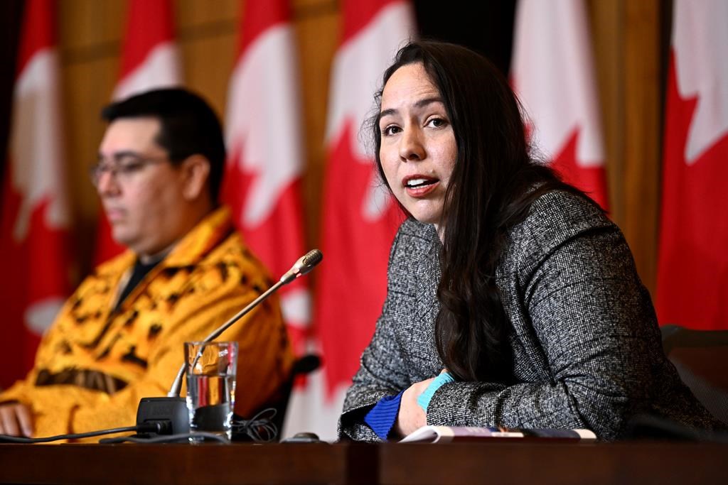Des Autochtones contre un site de déchets nucléaires près de la rivière des Outaouais