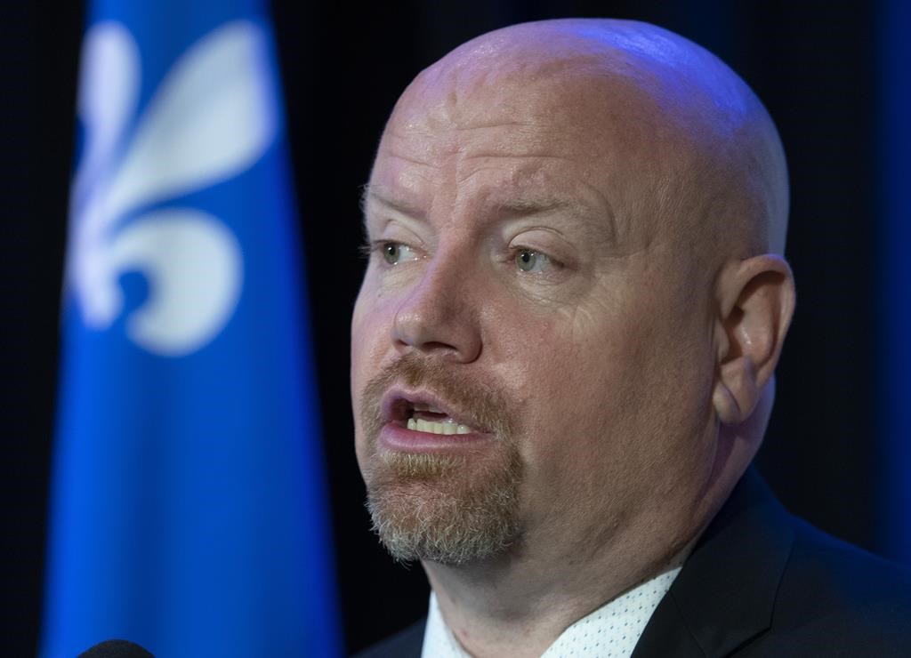 Québec tente un premier pas vers la sécurisation culturelle des Autochtones