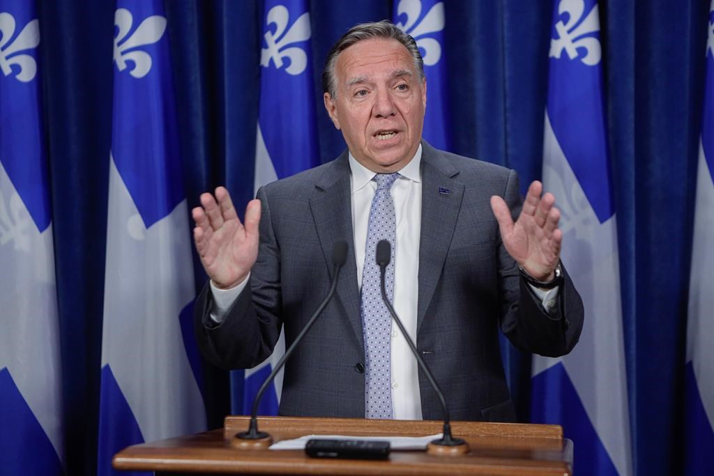Des accusations sont portées contre l'homme ayant menacé Legault et Trudeau