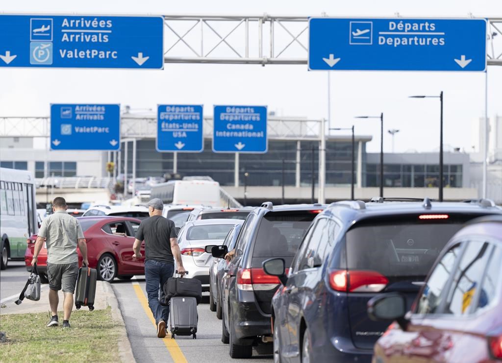 La congestion routière aux environs de l'aéroport Pierre-Elliott-Trudeau exaspère