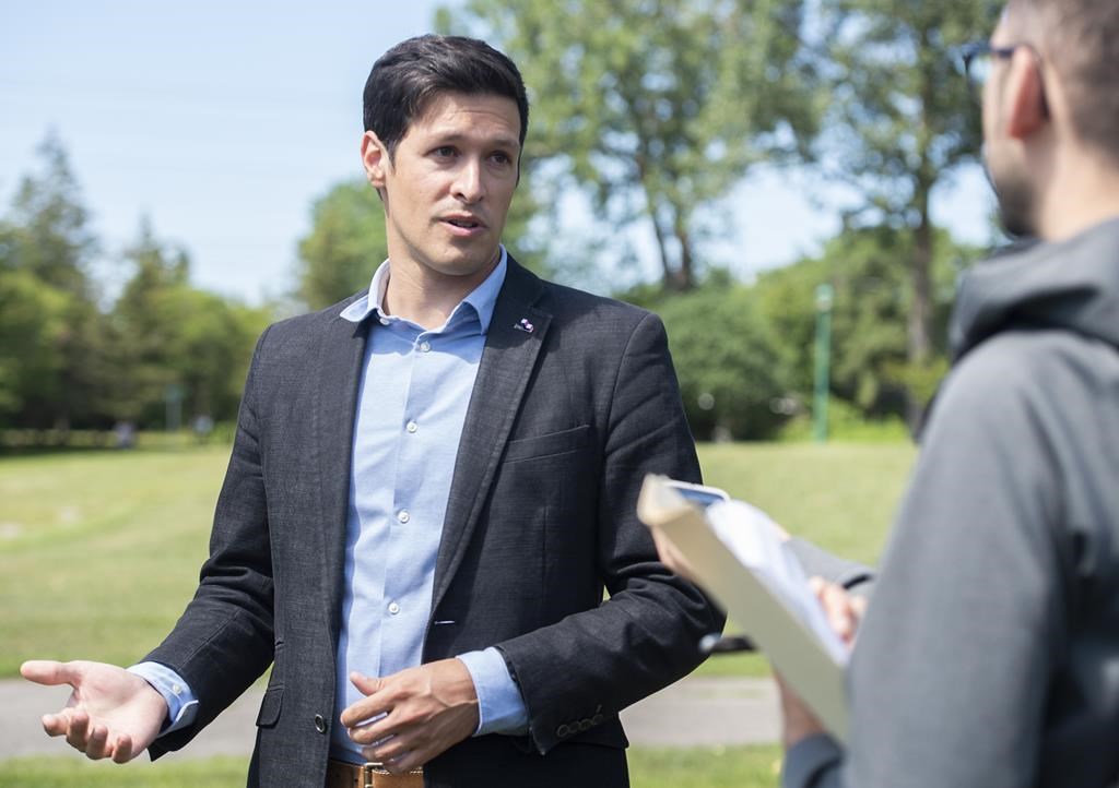 Le maire de Laval est insatisfait de l'aide du gouvernement du Québec